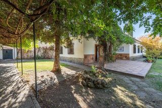 Chalet en venta en Ogíjares