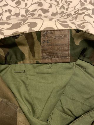Traje Militar camuflaje Ejército Español