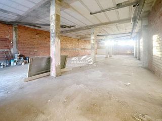 Local comercial en venta en Lucena