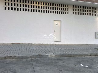 Local comercial en venta en Lucena