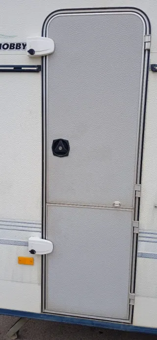 Caravana 750kg Autónoma