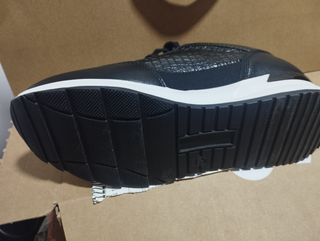 Botines negros efecto piel