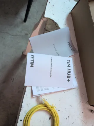 TIM HUB+ Modem Router adsl DGA4331TIM con scatola