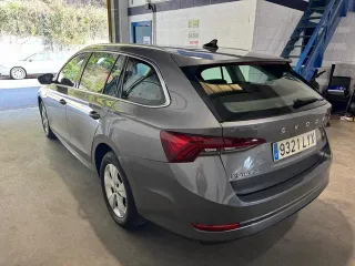 SKDA OCTAVIA 2.0 TDI*1 PROPIETARIO*HISTORIAL COM*