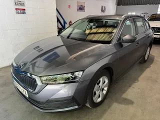 SKDA OCTAVIA 2.0 TDI*1 PROPIETARIO*HISTORIAL COM*