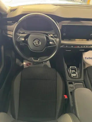 SKDA OCTAVIA 2.0 TDI*1 PROPIETARIO*HISTORIAL COM*