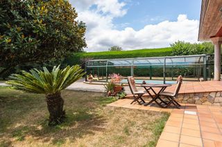 Chalet en venta en Llanera