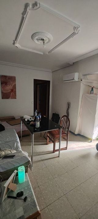 Piso en venta en Poligono Sur - La Oliva - Letanías en Sevilla