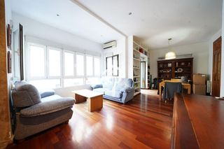 Piso en venta en Mercado en Alicante