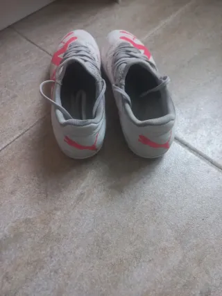 Zapatillas fútbol Puma Talla 39