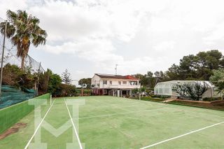 Chalet en venta en Centro en Bétera