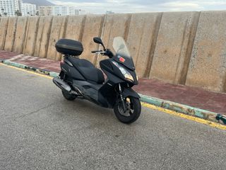 Kymco Superdink 300i ABS