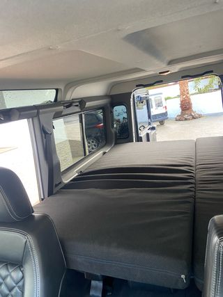 Land Rover Defender 2015