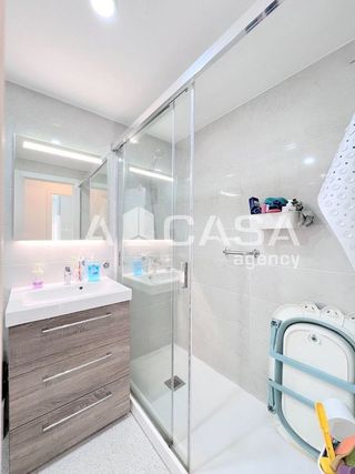 Piso en venta en Artigas - Llefià en Badalona