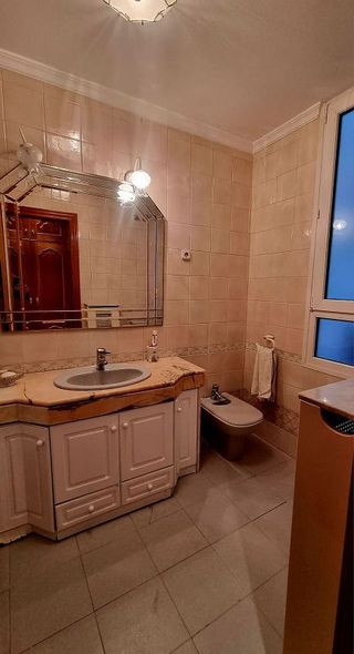 Piso en venta en Centro - Sagrario en Granada