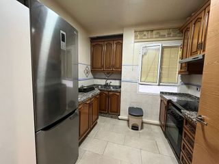 Piso en venta en Santa Rosa - Valdeolleros en Córdoba