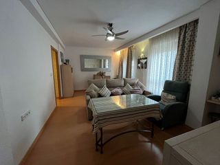 Piso en venta en Santa Rosa - Valdeolleros en Córdoba