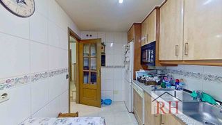 Casa adosada en venta en Bulevar - Plaza Castilla en Azuqueca de Henares