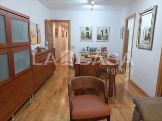 Piso en venta en Riu en Santa Coloma de Gramanet