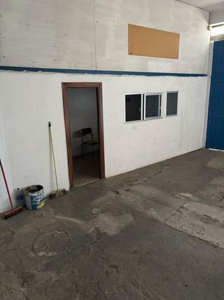 Local comercial en venta en Piedras Redondas – Torrecárdenas en Almería