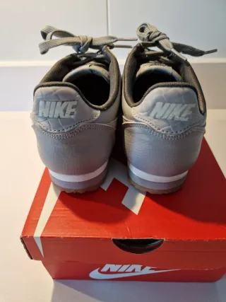 Nike Cortez Leather Lux Zapatillas Grises