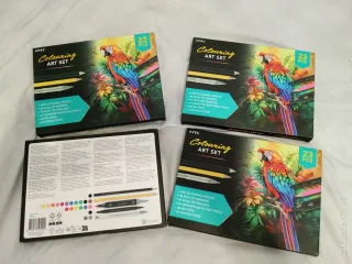 Set de dibujo AVEC Colouring Art Set 23 piezas