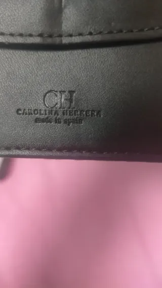 Monedero CH Beige y Marrón