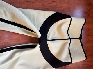 Pantalones deportivos térmicos ajustados