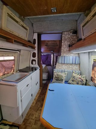 Autocaravana Hymer Peugeot J5 1981