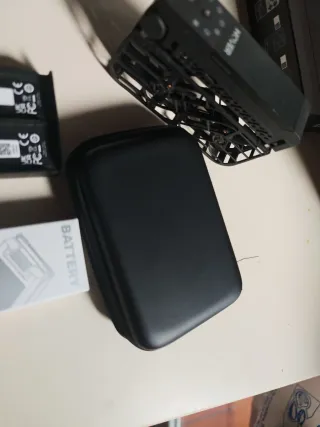 Dron autónomo de seguimiento Hoverair X1