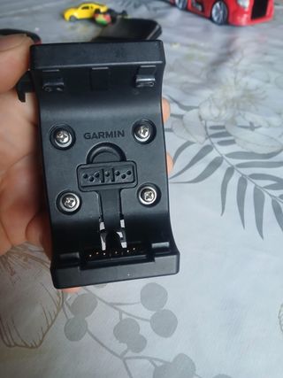 Soporte GPS Garmin Montana con alimentación