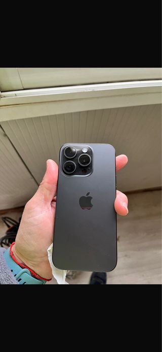 iPhone 15 Pro - Salud Batería 88%