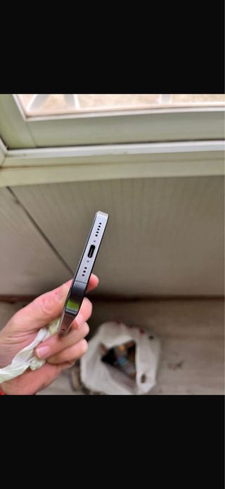 iPhone 15 Pro - Salud Batería 88%