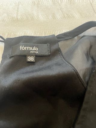 Vestido corto negro y dorado lentejuelas