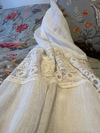 Pañuelo blanco con encaje