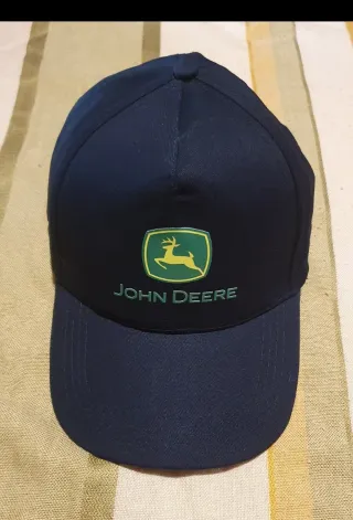 Gorra NUEVA John Deere Negra