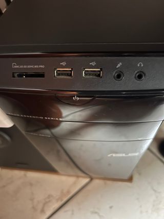 PC Fisso Asus Completo Nero