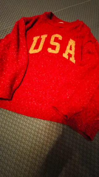 Jersey Rojo con USA Dorado