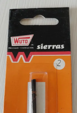 SIERRA DE MARQUETERÍA + 12 HOJAS (TODO A ESTRENAR)