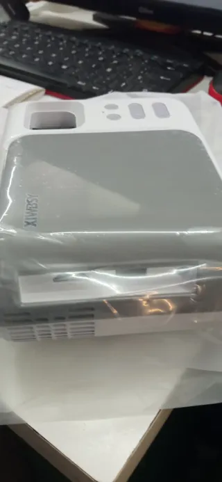 Proyector XIWBSY Blanco y Gris