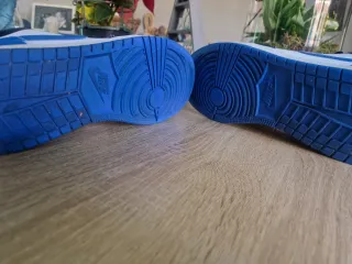 Air Jordan 1 Low Azules y Negras