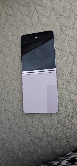 Samsung Z Flip 5 Gris/Morado PANTALLA ROTA