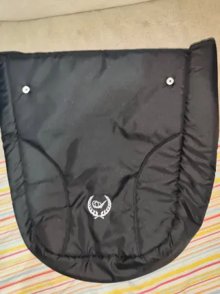 Cubre Arrue City Negro