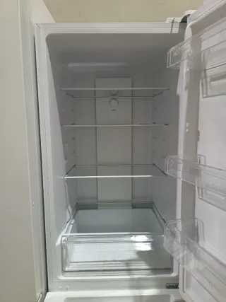 FRIGORÍFICO KUNFT 1,85m A+