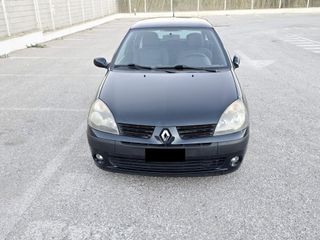 Renault Clio 2005