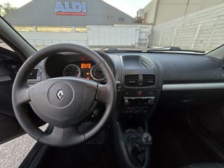 Renault Clio 2005