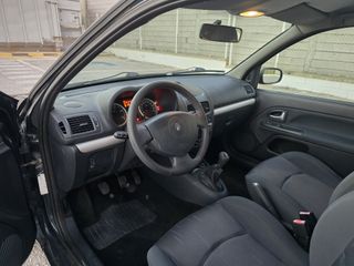 Renault Clio 2005