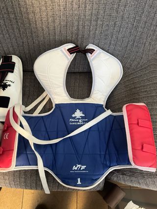 Protector Taekwondo WTF Niño se regala bolsa