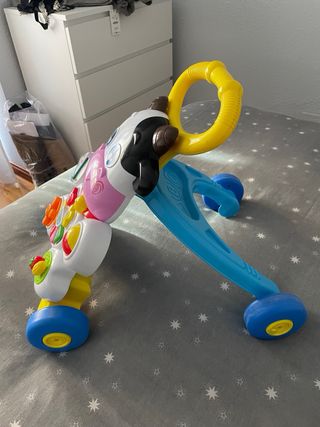 Andador musical de vaca para bebé