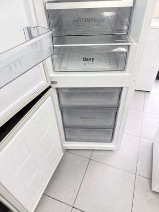 Nevera Grundig 2m x 60cm No Frost